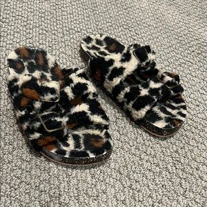 Leopard Print Fuzzy Women's Sandals